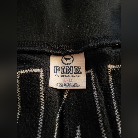 Vs pink vintage sweatpants, size large. - Picture 6 of 11
